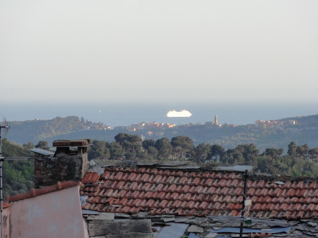 Il Merlo Della Rocca Villa Imperia Cameră foto